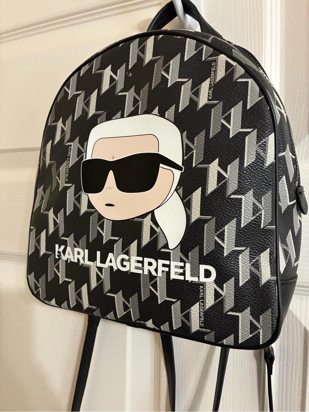 2 pcs. Karl Lagerfeld Black White & GrayGraphic Logo Backpack w:Large  BAG Charm